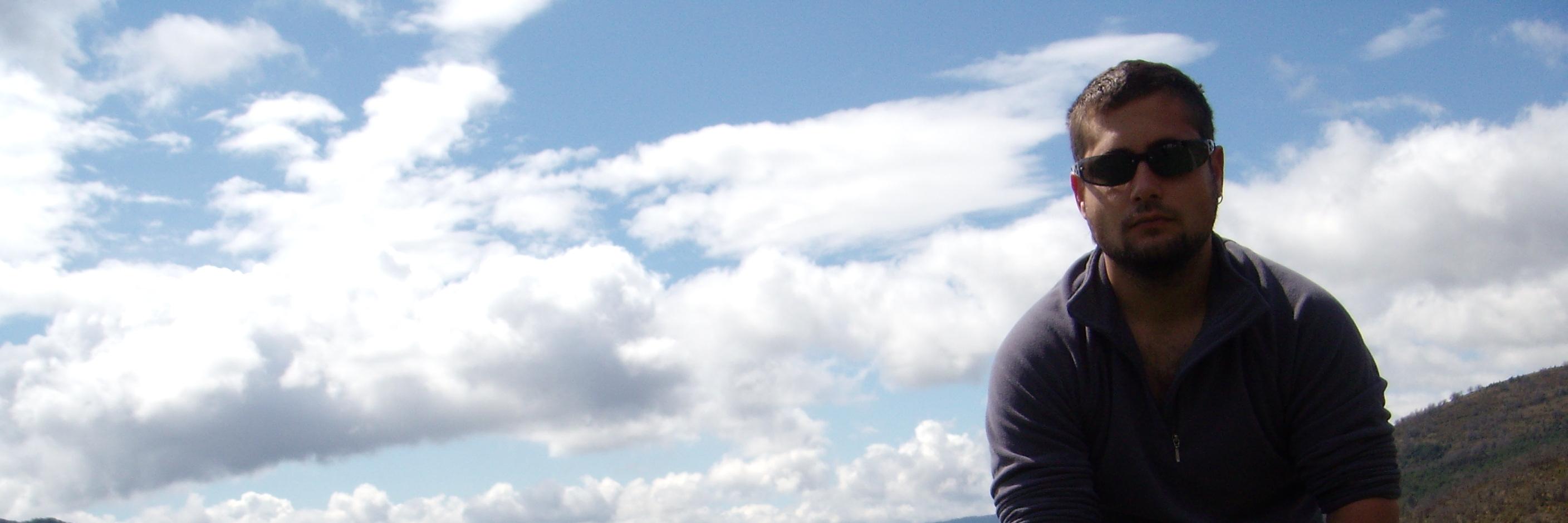 Pivercio's profile banner image