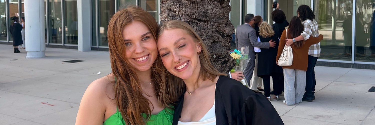 sydneysimss_'s profile banner image