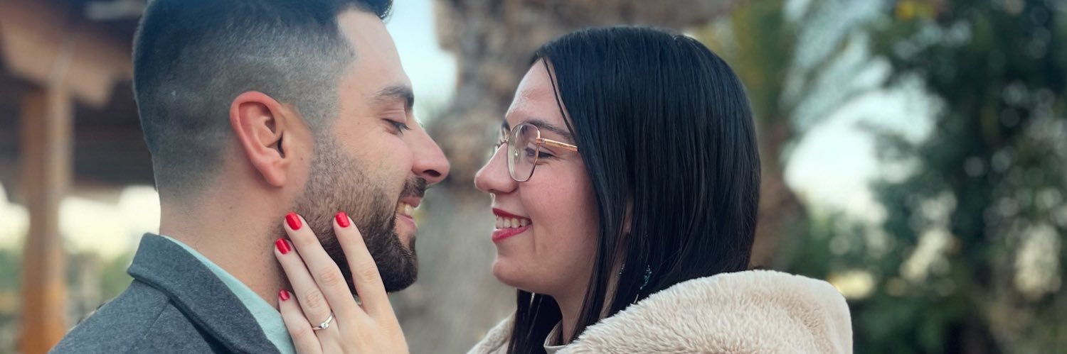 marialocli's profile banner image