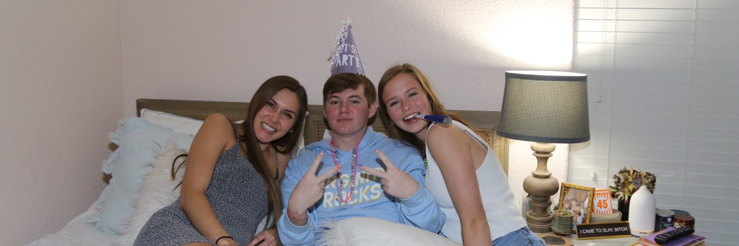 cadethornton_'s profile banner image