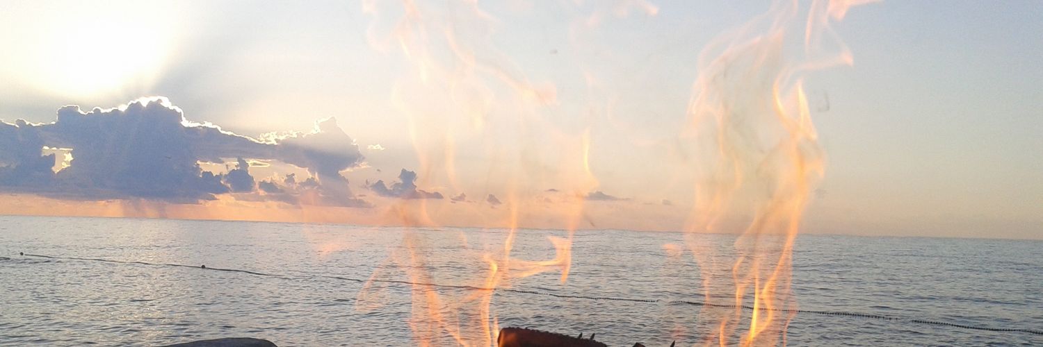 Sltnnn53's profile banner image