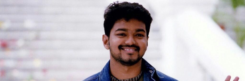 _nishalinii's profile banner image