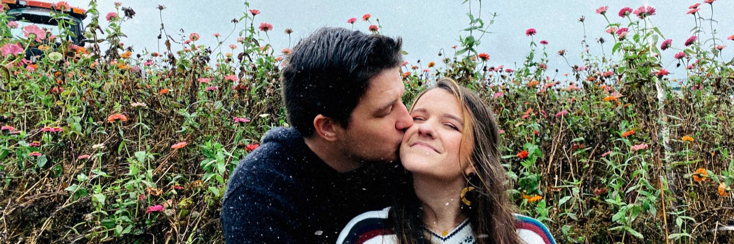 presleygconnor's profile banner image