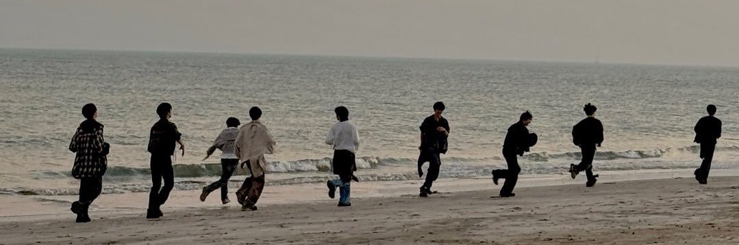 maria ⁷ ♕ SEEING BTS banner