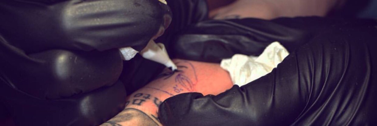 Logan_DeLong's profile banner image