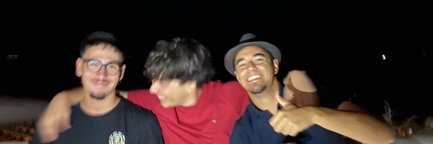 voucomeratm's profile banner image