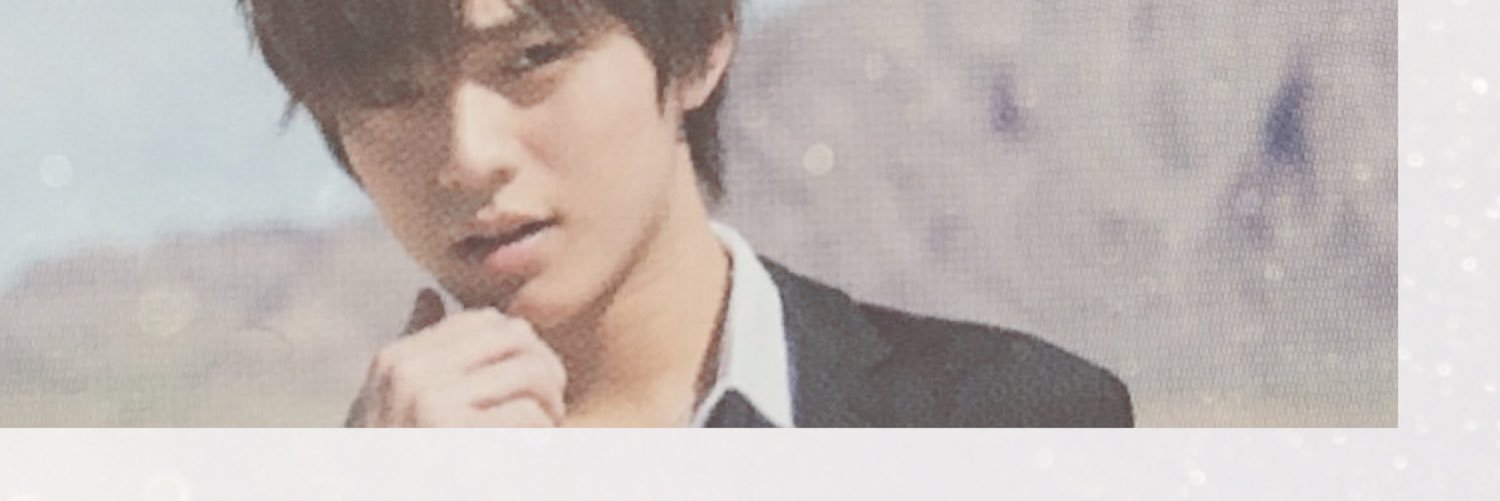 ur_8____'s profile banner image