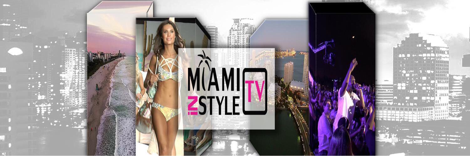Amrianna's profile banner image