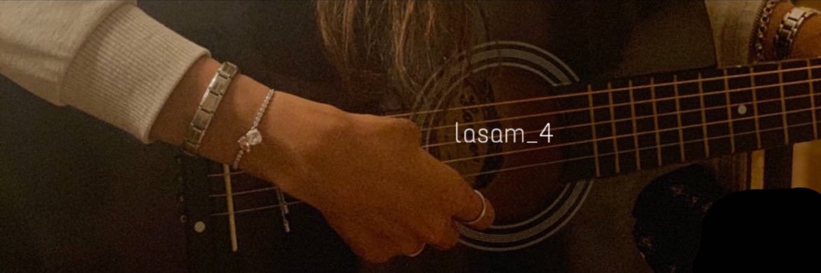Layan💜 banner