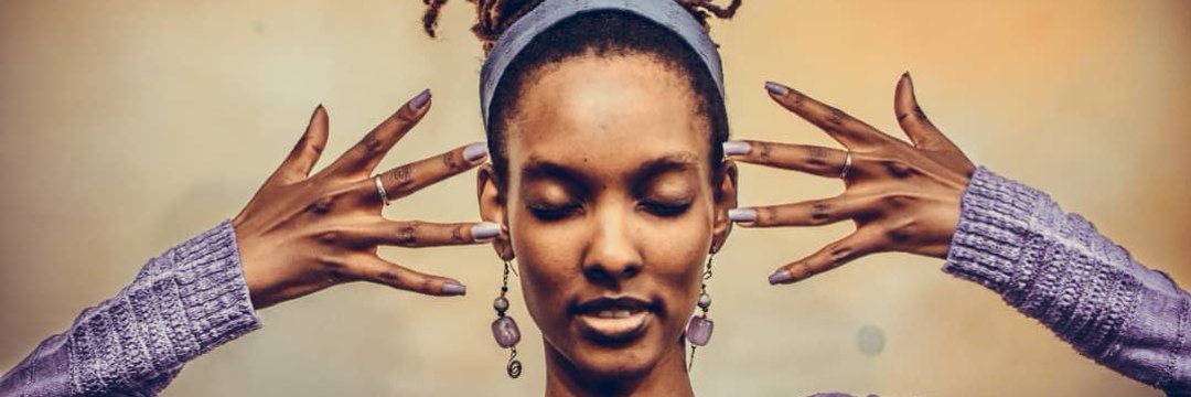 Liliane Uwanziga Mupende 💜 banner