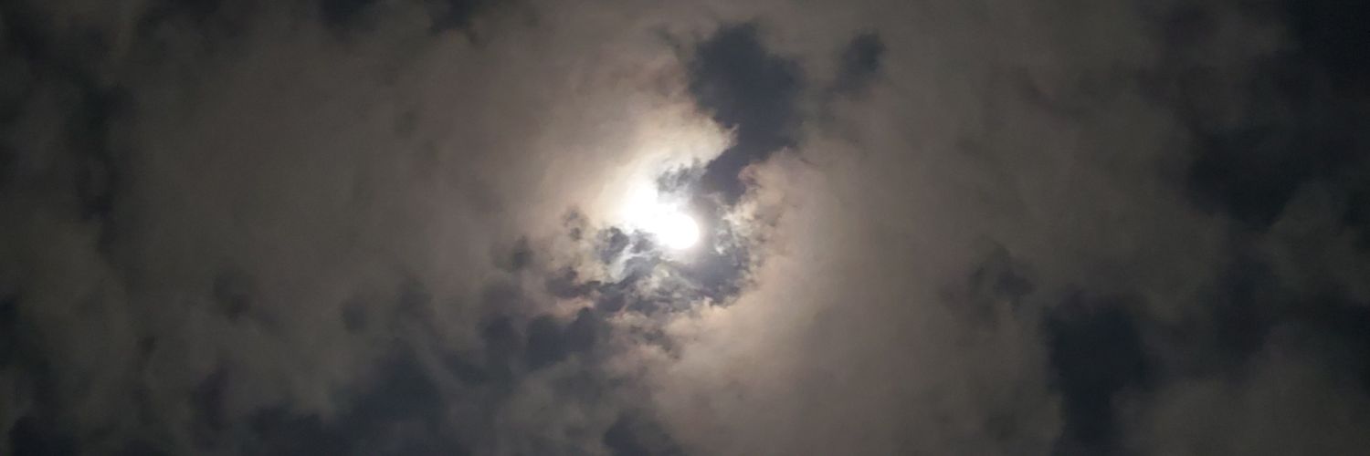 cchhang1124's profile banner image