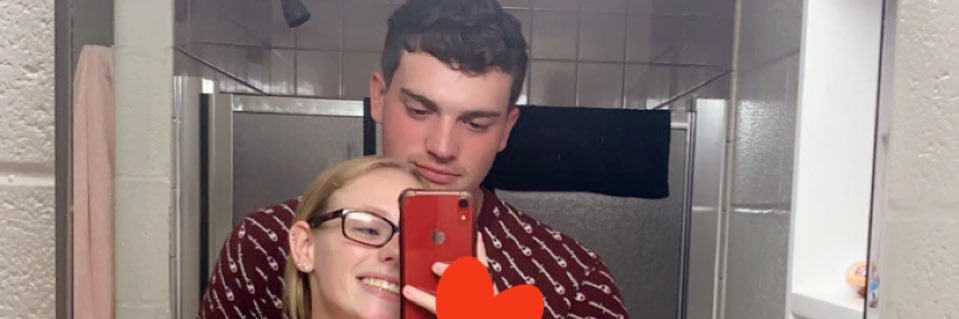 erinnd0yle's profile banner image