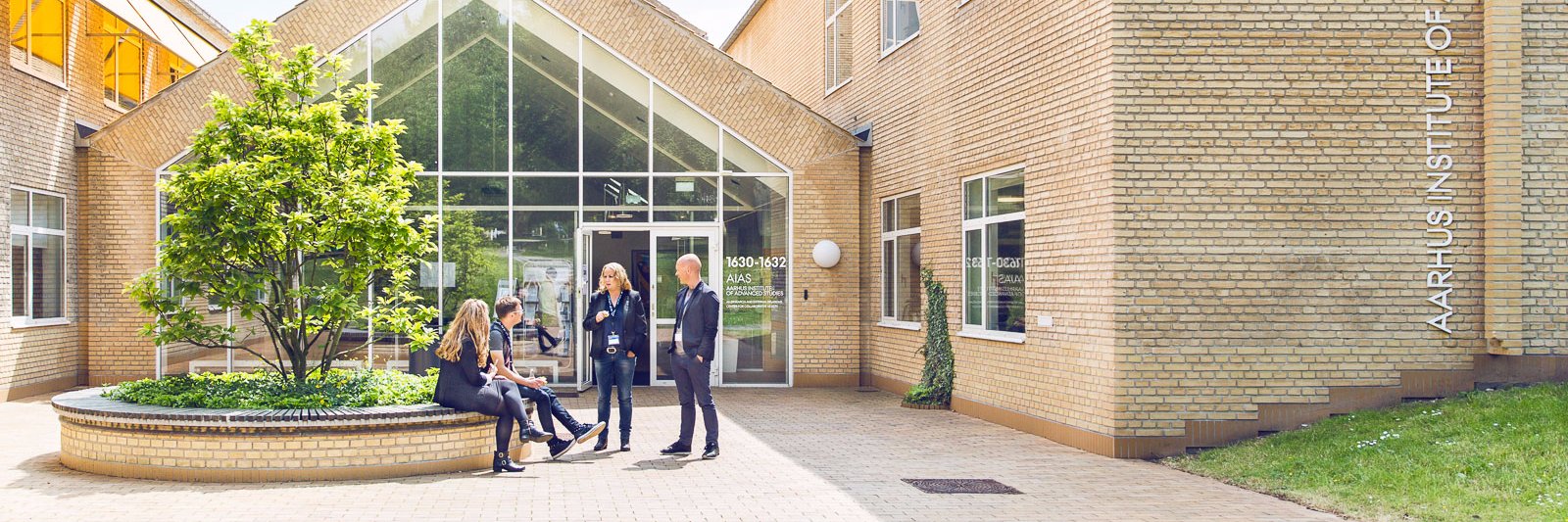 Aarhus Institute of Advanced Studies banner