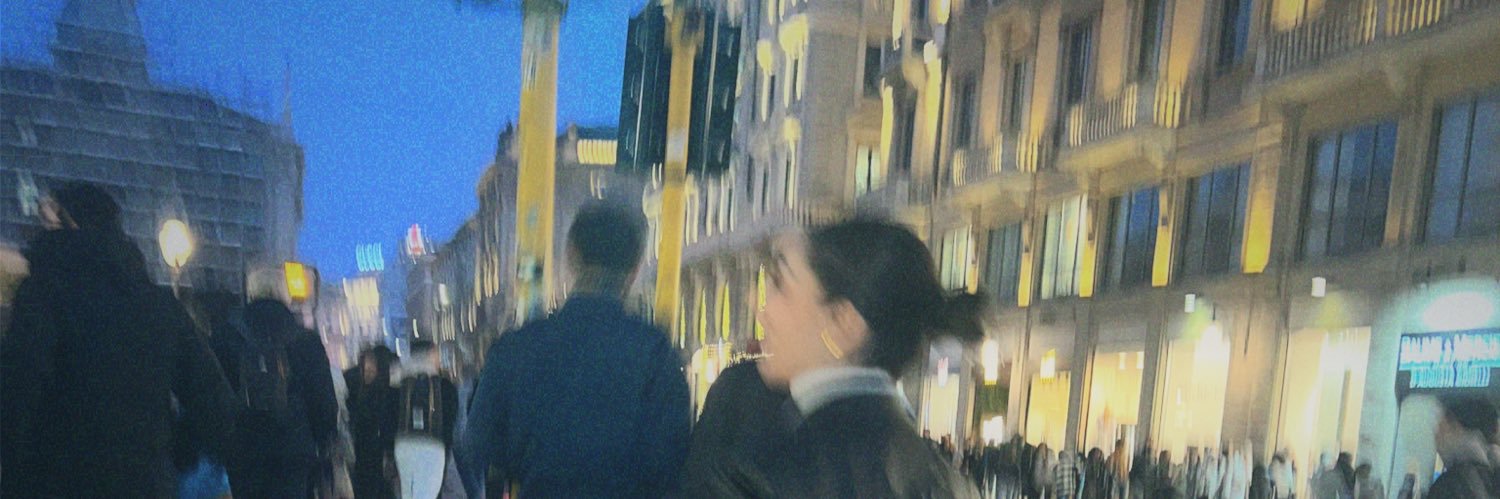 anavapega's profile banner image