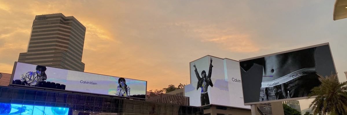 tayjkk's profile banner image