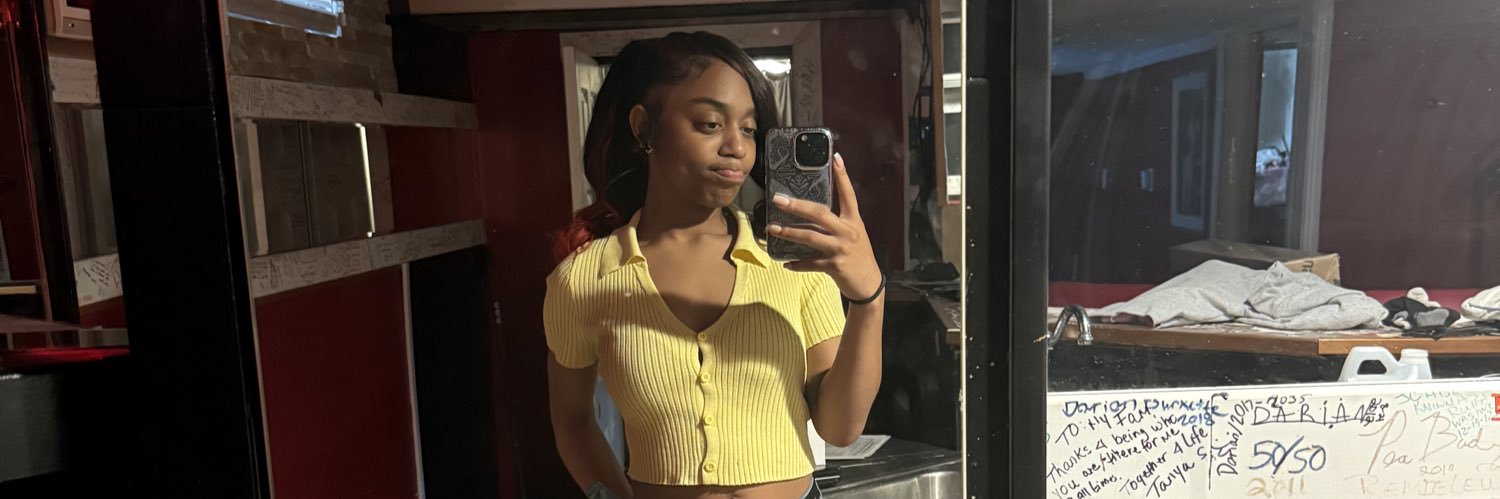 QueenMinded_'s profile banner image