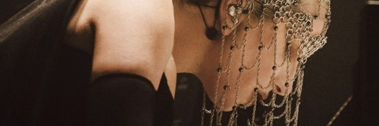 Hellen banner