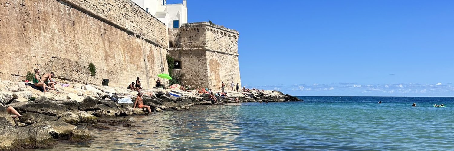 efasttravel's profile banner image