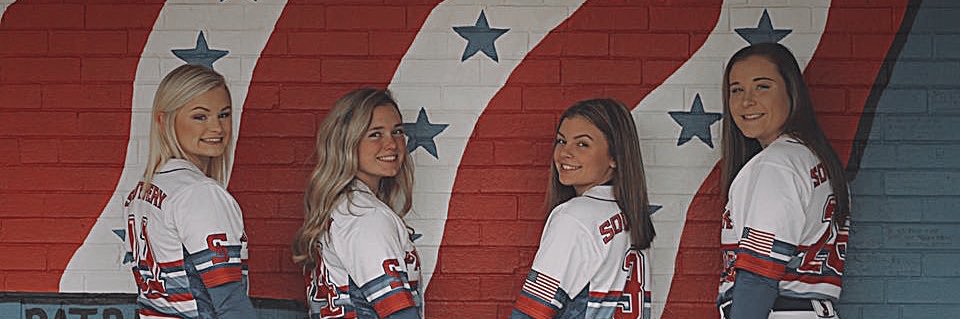 laylanicvle's profile banner image