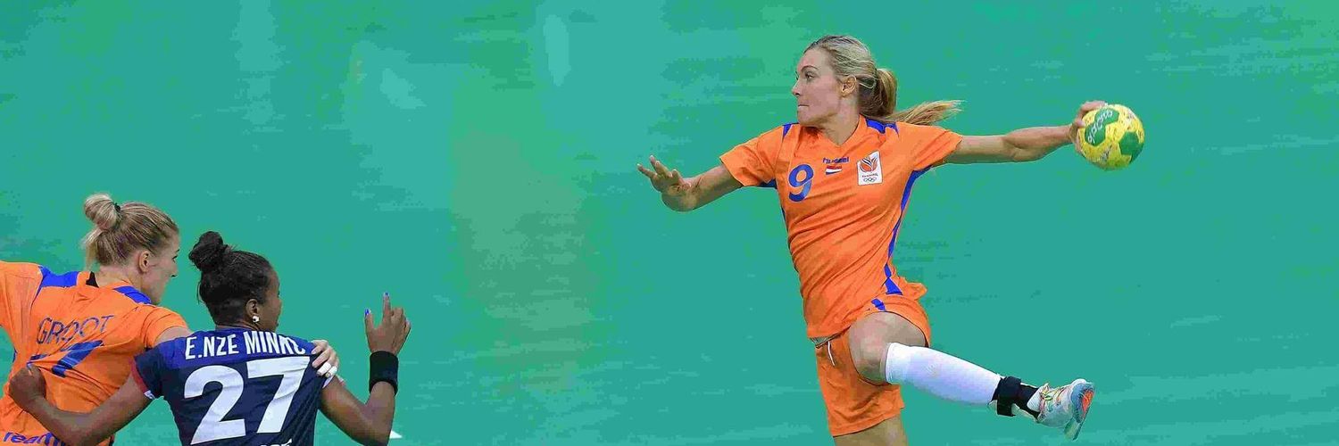 sannevanolphen's profile banner image