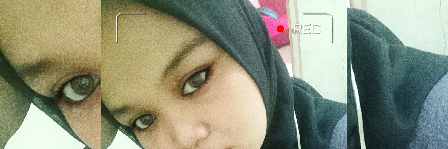 Riaayaa19's profile banner image