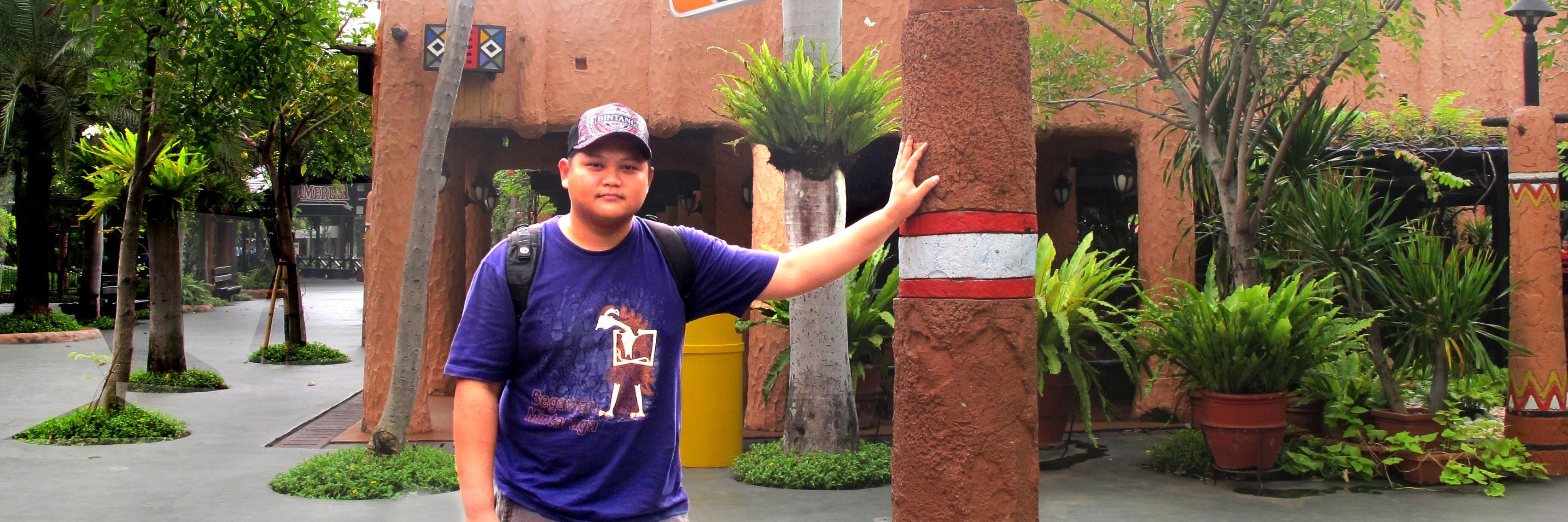 devchan82's profile banner image