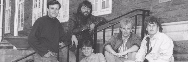 eryr_wen Profile Banner