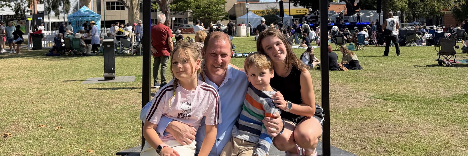 Cr Stuart James banner