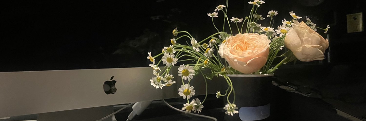 B 브렌다 🖤 MOONBIN 98.01.26 - 23.04.19 banner