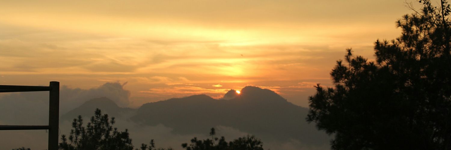 uraymuthiaa's profile banner image