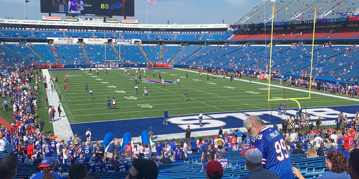 rae ann asselin banner