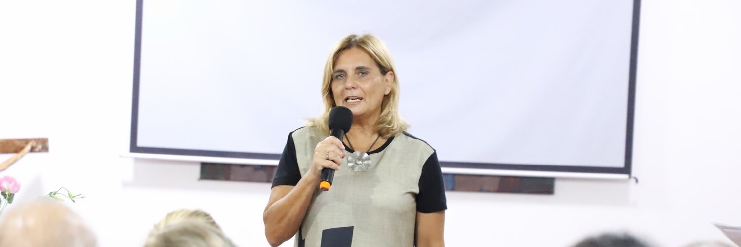 CarlotaCarball's profile banner image