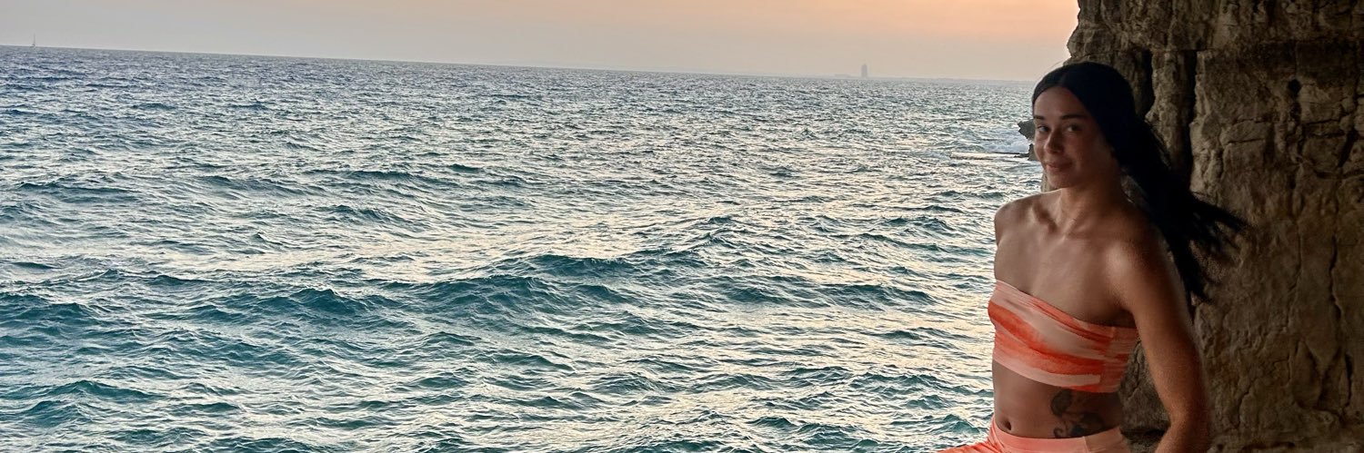 miajwes's profile banner image