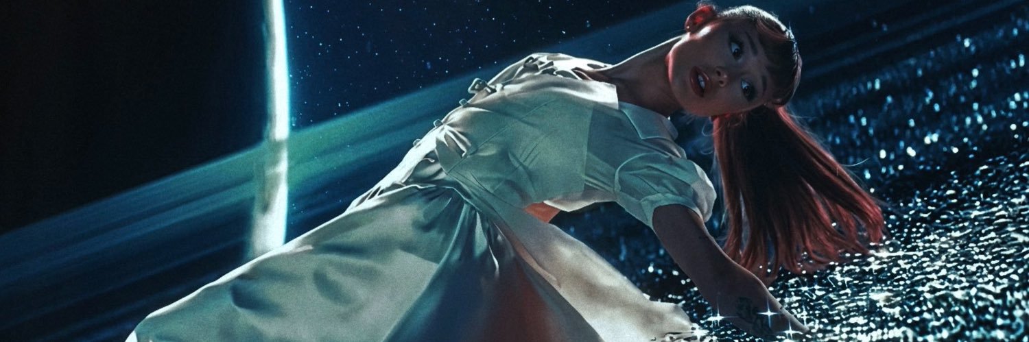 aprfectworld's profile banner image