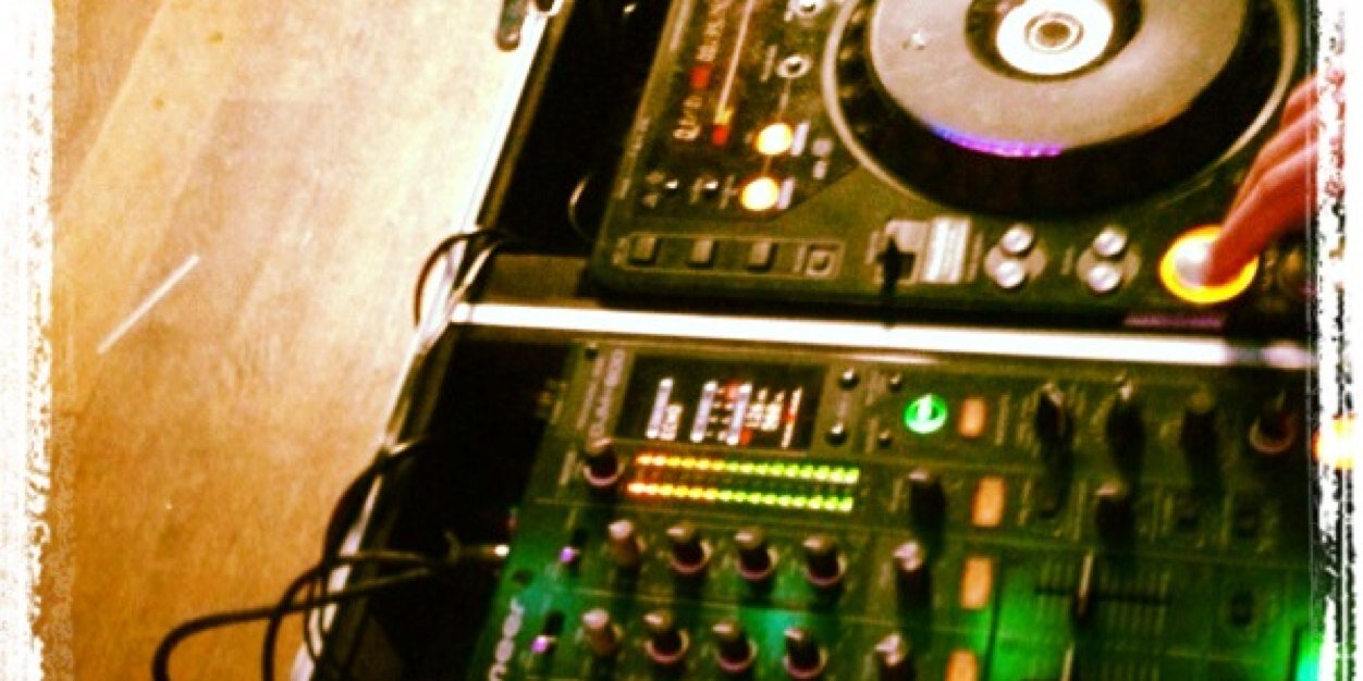 L1VE_R4T's profile banner image
