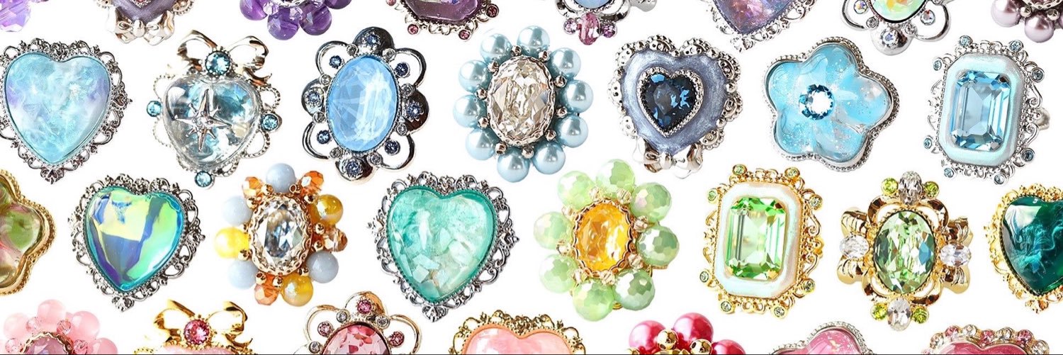 towaleeyw's profile banner image