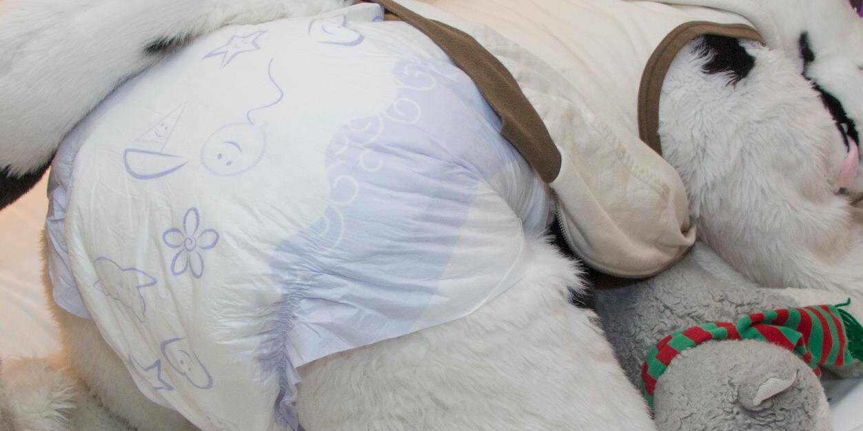 CrinkleRed's profile banner image