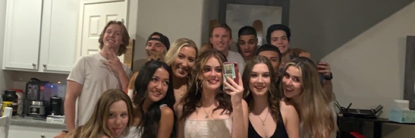 anna_staggs99's profile banner image