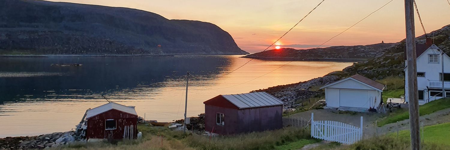 Tobias V. Langhoff banner