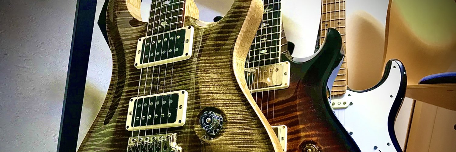 でれすこ🎸 banner