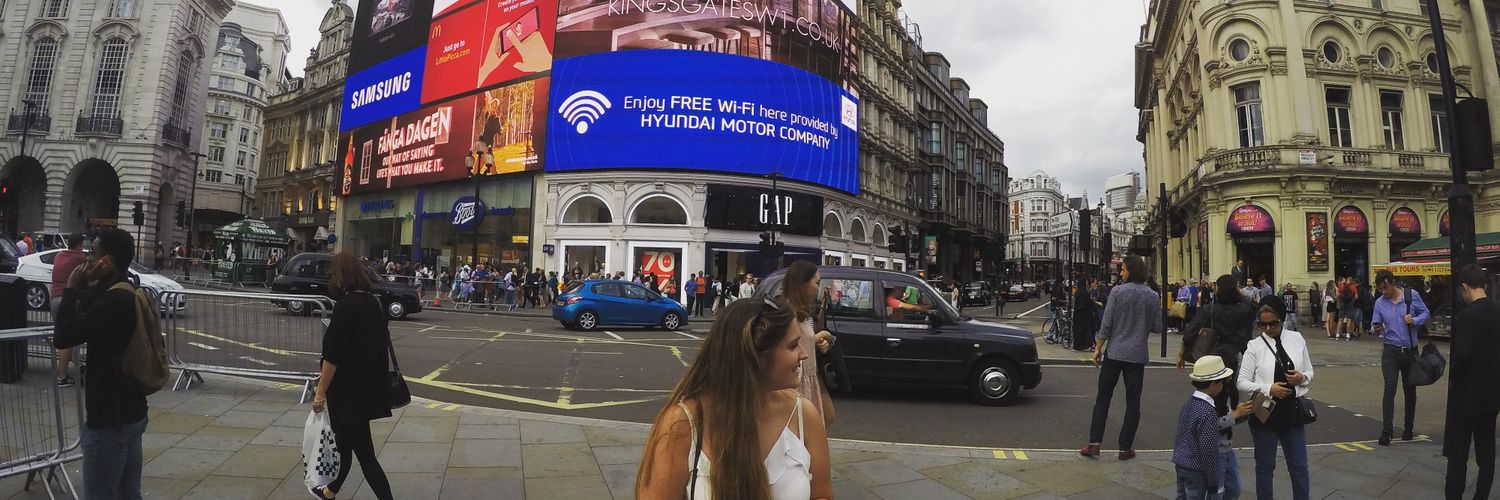 AnaaFdez's profile banner image