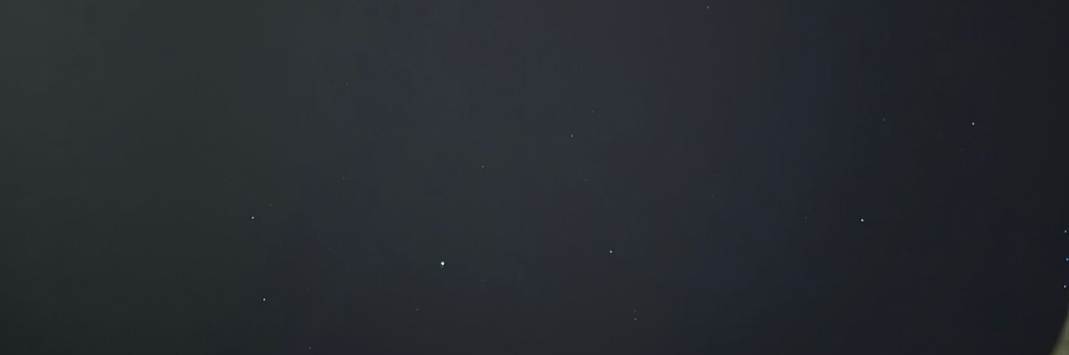 إِلياس. banner