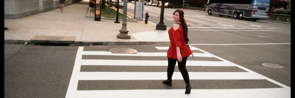carolinelolis's profile banner image