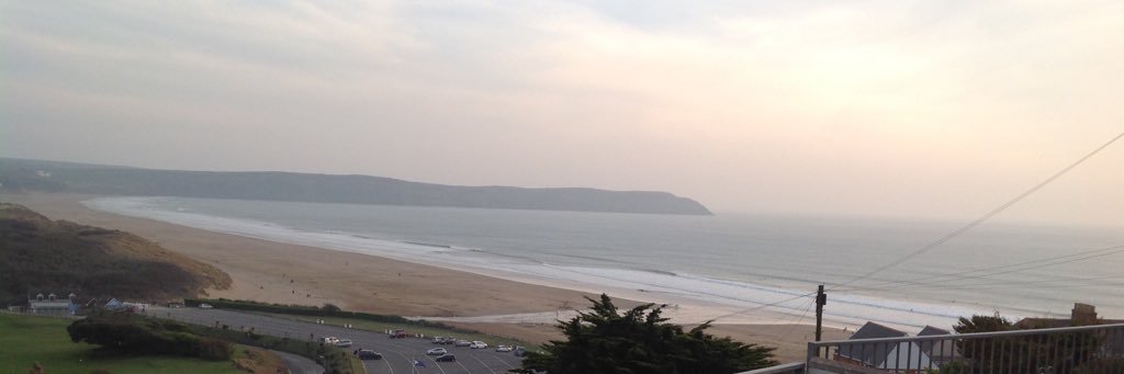 Kelly Edwards banner