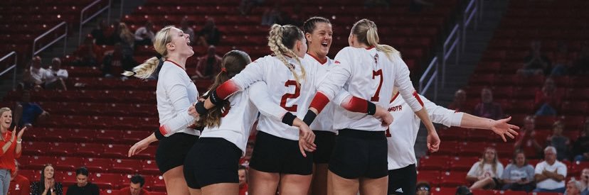 avery van hook banner