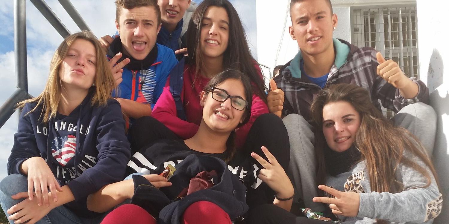 MariaAlvarez_9's profile banner image