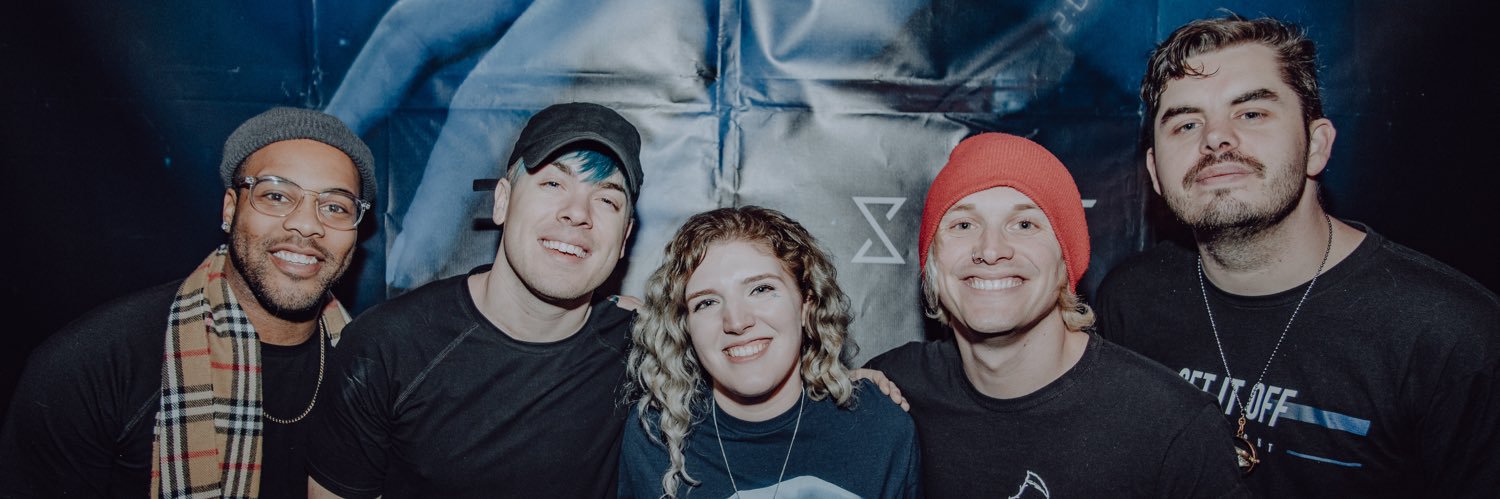 wth_colleen's profile banner image
