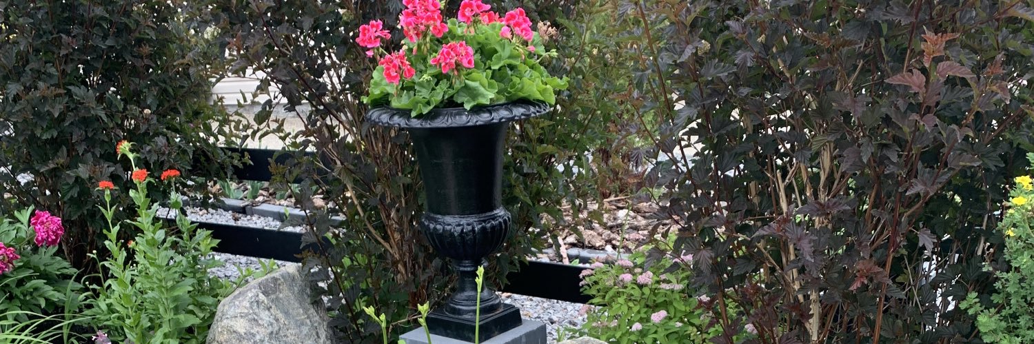 Duchess of Dirt banner