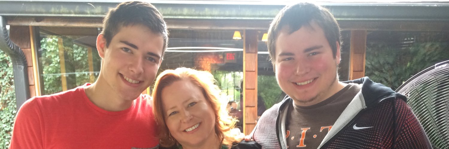 deckmm's profile banner image