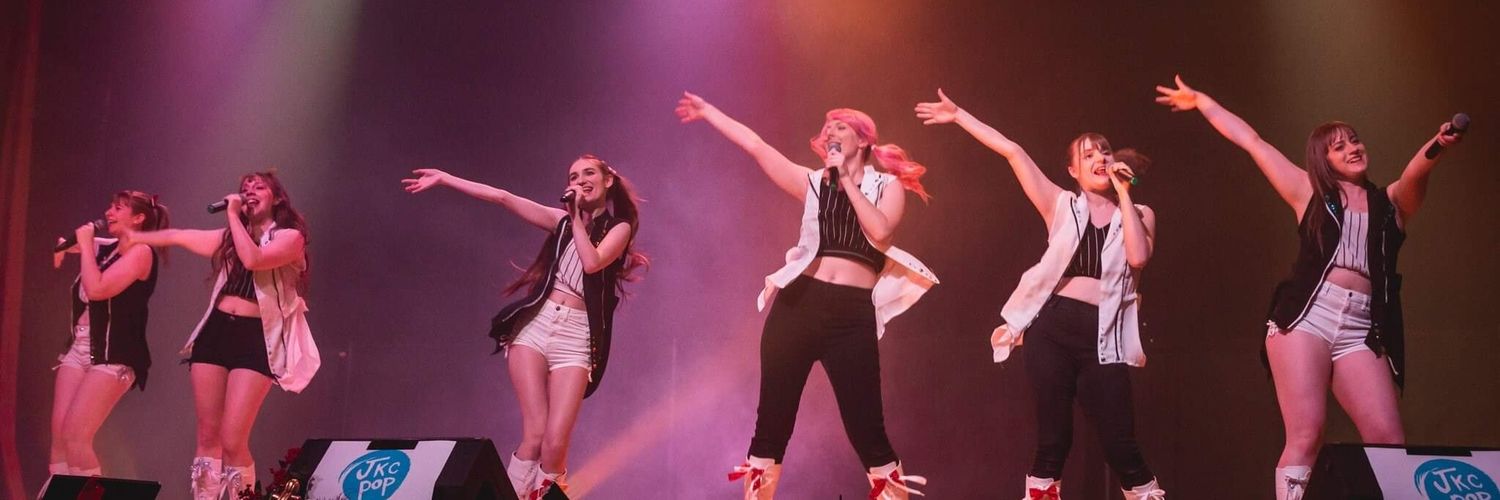 ヴィッキ| Vicky 🩷 +PlusMinus- banner